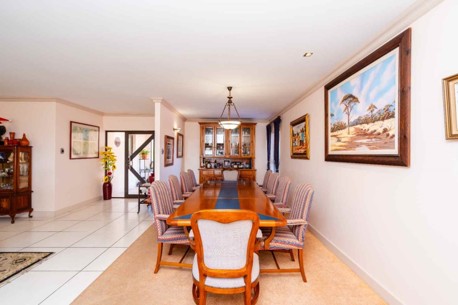 4 Bedroom Property for Sale in Myburgh Park Fase 2 Western Cape